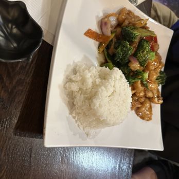 Shangeri La - Stir Fried Flounder Filet - Asian Fusion Near Me - Bronx, New York