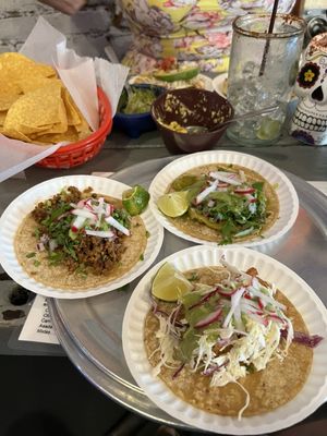 La Lupe Cantina by null