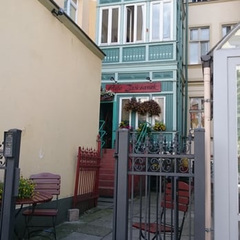 Cafe Zaścianek - Wejście - Cafes Near Me - Sopot, PM Cafe Zaścianek - Wejście - Cafes Near Me - Sopot, PM