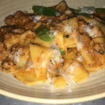 Jams - Pork ragu pasta with snap peas - New American Near Me - New York, New York