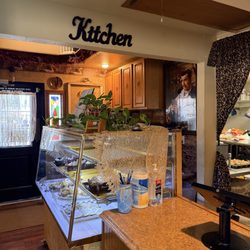 Lisa Anne's Country Cupboard Bakery