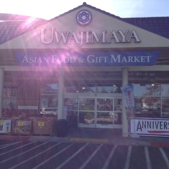 Uwajimaya - Storefront - International Grocery Near Me - Bellevue, Washington
