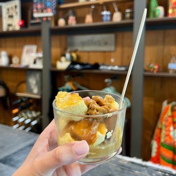 Bocaditos Cafe - Flan - Argentine Near Me - Batavia, Illinois