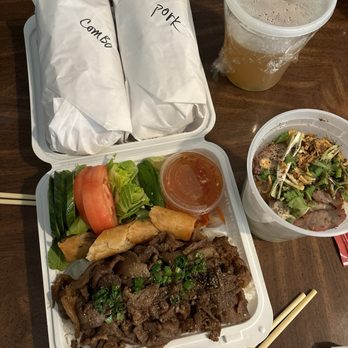 Mango and Mint - Pork Rice Bowl (left) won tonight soup (right) - Vietnamese Near Me - Alameda, California