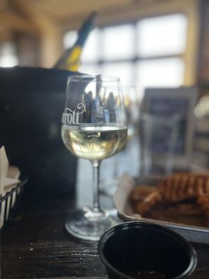 Sharrott Winery by null