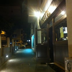 Docker's Irish Pub