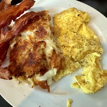Dash of Salt and Pepper - Classic breakfast - American Near Me - Chicago, Illinois