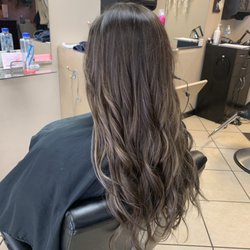 Reflections Beauty Salon - Cut, color and highlights