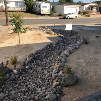Dry Riverbed Xeriscape Landscape In The Front Yard After Yelp Dry Riverbed Xeriscape Landscape In