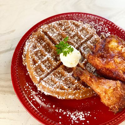 Dinah's Chicken Glendale by null
