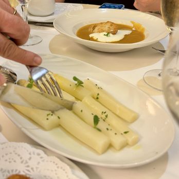 7 Portes - Seasonal White Asparagus - Mediterranean Near Me - Barcelona, B