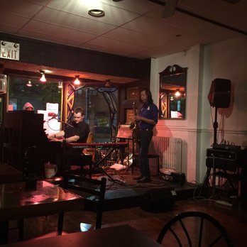 La Rev - Mexican Near Me - Toronto, Ontario