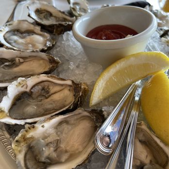 Scoma's Restaurant - Oysters - Seafood Near Me - San Francisco, California Scoma's Restaurant - Oysters - Seafood Near Me - San Francisco, California