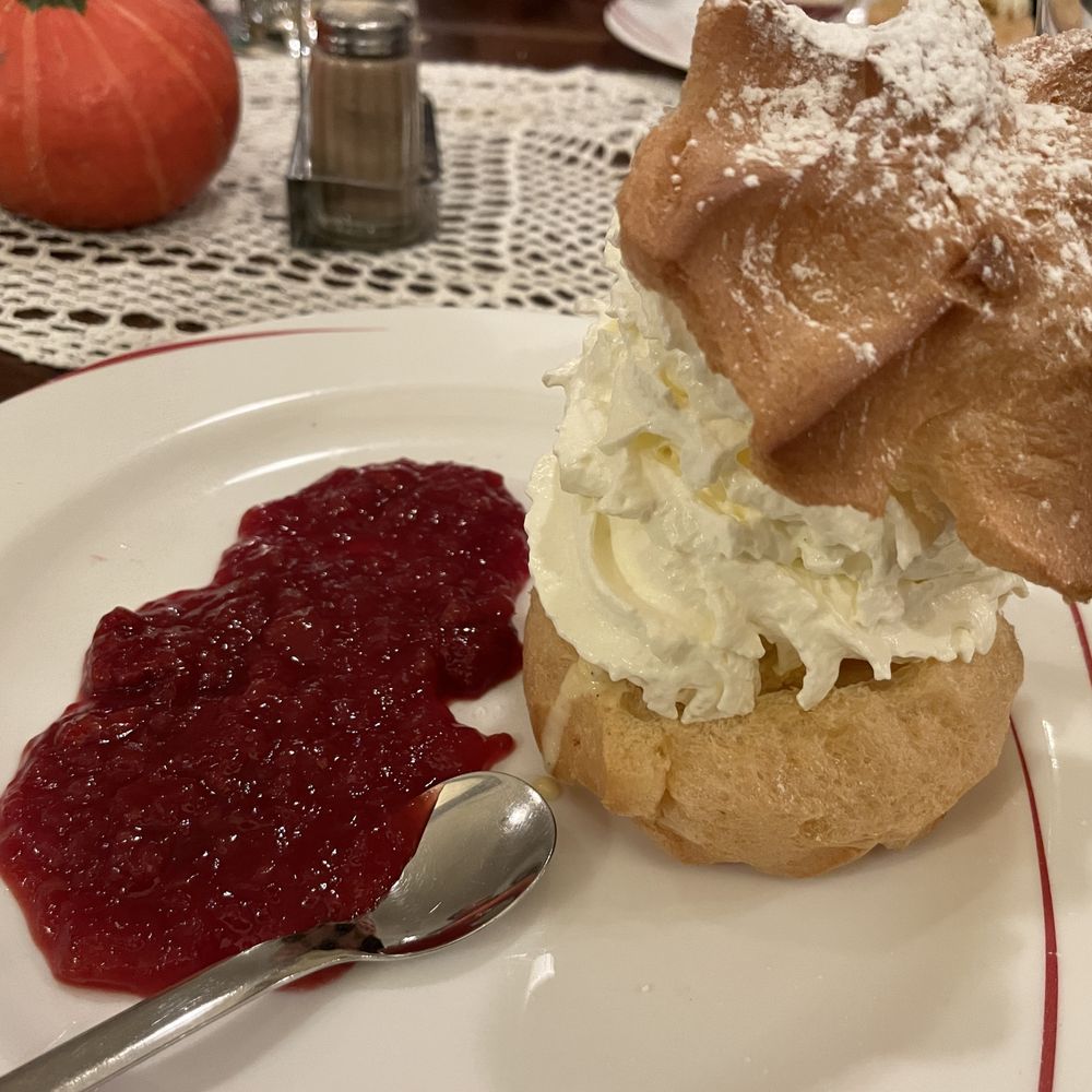 Wirtshaus Schwarzer Hahn - Dessert - German Near Me - Fulda, HE Wirtshaus Schwarzer Hahn - Dessert - German Near Me - Fulda, HE