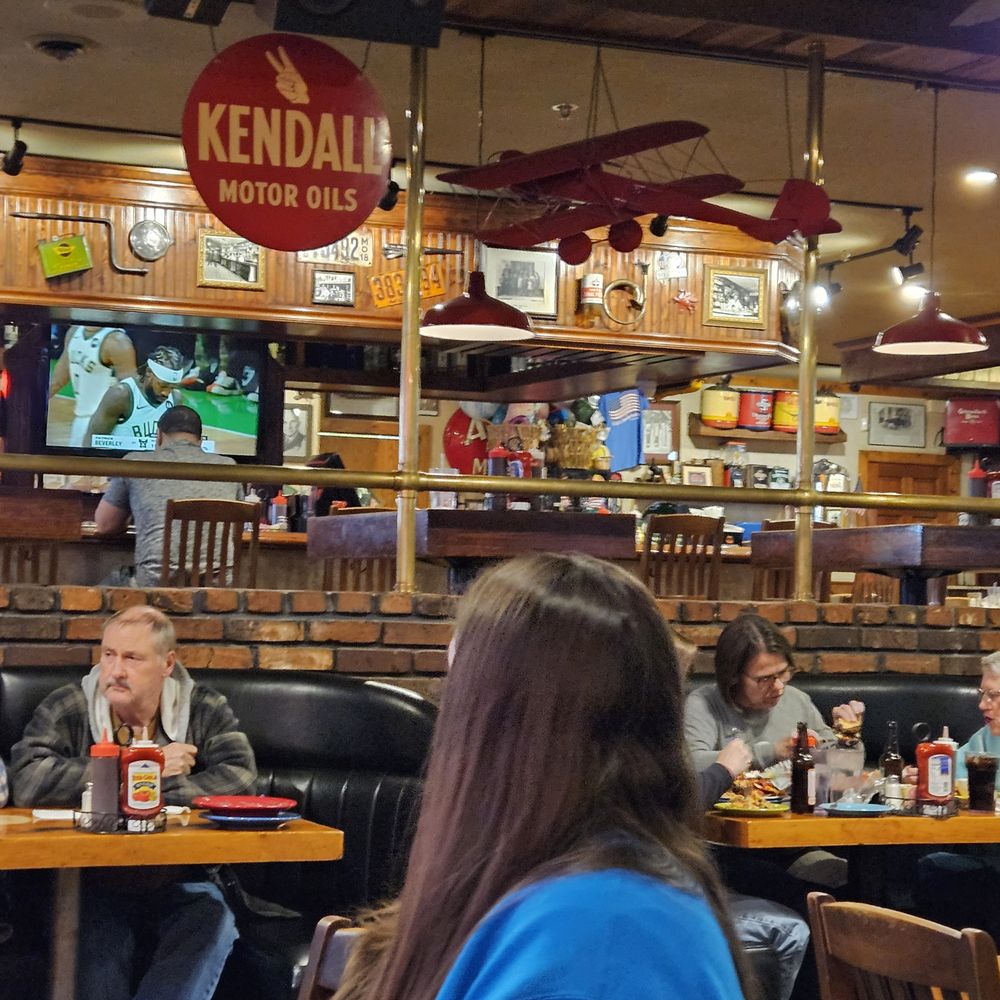 Ethyl's Smokehouse & Saloon - bar - Smokehouse Near Me - O'Fallon, Missouri Ethyl's Smokehouse & Saloon - bar - Smokehouse Near Me - O'Fallon, Missouri