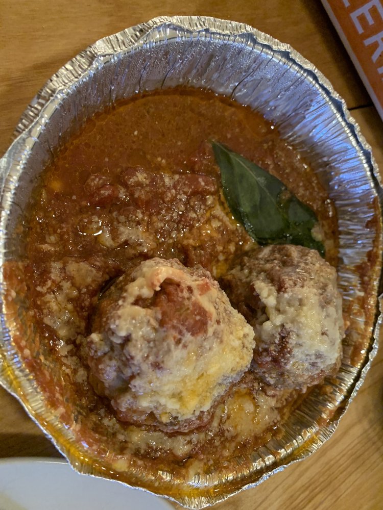 STELLA PIZZERIA Updated September 2024 1100 Rue Bélanger, Montréal, Quebec Pizza