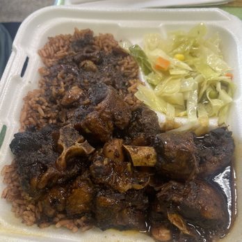 Negril Spice - Medium Oxtail - Caribbean Near Me - Sanford, Florida