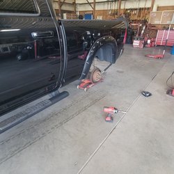 Music Towing & Auto Center - Inside Music Towing and Auto - Michigan City, IN