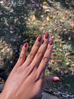 Glamour Nails by null