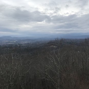 Jump Off Rock - Parks Near Me - Hendersonville, North Carolina Jump Off Rock - Parks Near Me - Hendersonville, North Carolina