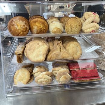Los Cheros Pupuseria 2 - Pastries - Salvadoran Near Me - Riverside, California Los Cheros Pupuseria 2 - Pastries - Salvadoran Near Me - Riverside, California