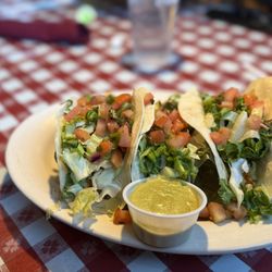 Red's Old 395 Grill - Fish Tacos
