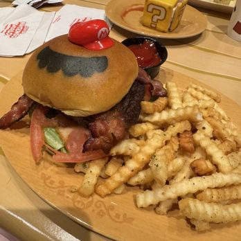 Toadstool Cafe - Mario Burger with fries - Cafes Near Me - Universal City, California