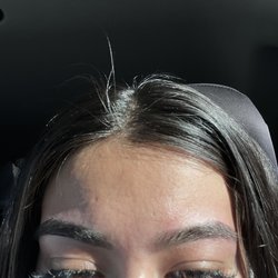 Vogue Threading Lounge - Eyebrows