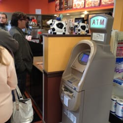 Dunkin' Donuts - Pretty busy here