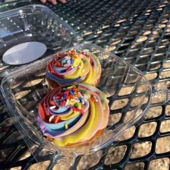 Edis Chocolates - Simply the BEST for my girls :) - Desserts Near Me - Austin, Texas Edis Chocolates - Simply the BEST for my girls :) - Desserts Near Me - Austin, Texas