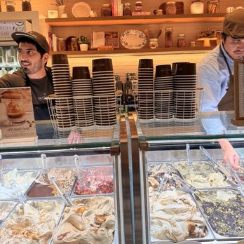 Bacio di Latte - Gelato Near Me - Pasadena, California