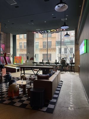 Moxy NYC Downtown by null