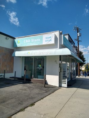 INJOI CBD STORE by null