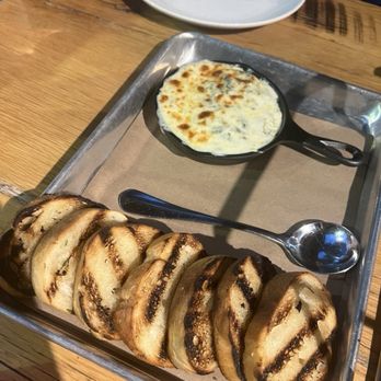 Matchbox - One Loudoun - spinach artichoke dip - New American Near Me - Ashburn, Virginia