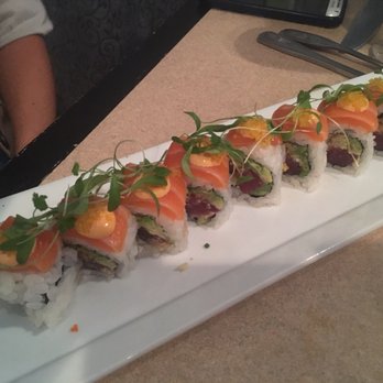 Surf Seafood - Spicy Tuna Maki - Seafood Near Me - Nashua, New Hampshire
