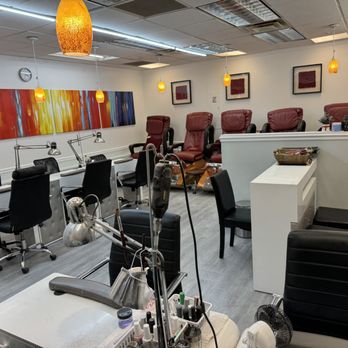 Davi Nails - Nail Salons Near Me - Saraland, Alabama