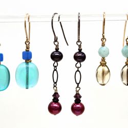 Class samples for "Make Three Pairs of Earrings: Introduction to Wirework"