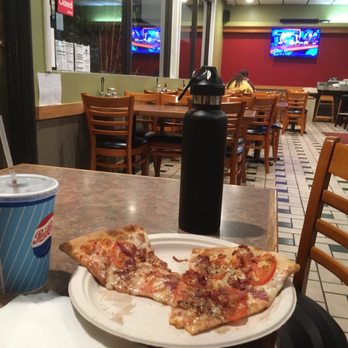 Rocco's Pizza - Italian Near Me - Mill Valley, California