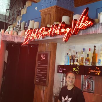 Drunk Bitch - Just getting drunk bitchessss - Bars Near Me - Miami Beach, Florida