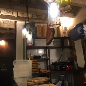 Vinaino Fiorenza - The fancy lights. - Italian Near Me - Florence, FI Vinaino Fiorenza - The fancy lights. - Italian Near Me - Florence, FI