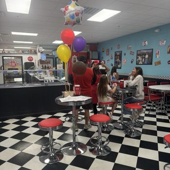 Oldie’s Subs And More - Ice Cream & Frozen Yogurt Near Me - Apache Junction, Arizona