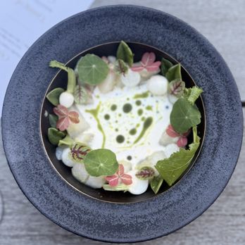RO Restaurant & Lounge - scallops with kombu - Lounges Near Me - Yountville, California