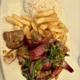 BEST Lomo Saltado