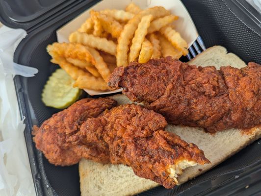 Dave's Hot Chicken by null
