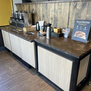 Einstein Bros. Bagels - Bagels Near Me - Brookfield, Wisconsin