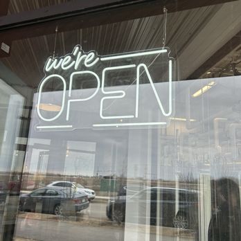 Old Yale Brewing - Breakfast & Brunch Near Me - Beaumont, Alberta
