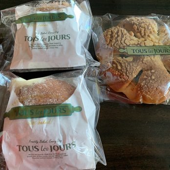 Tous Les Jours - Donuts and red bean pastry - perfect mid-afternoon snack. - Bakeries Near Me - Dublin, California Tous Les Jours - Donuts and red bean pastry - perfect mid-afternoon snack. - Bakeries Near Me - Dublin, California
