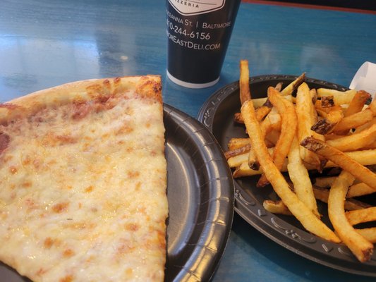 Harbor East Delicatessen & Pizzeria by null