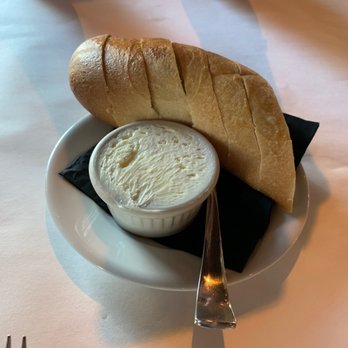 Ocean Boulevard Bistro & Martini Bar - Table bread - Bars Near Me - Kitty Hawk, North Carolina Ocean Boulevard Bistro & Martini Bar - Table bread - Bars Near Me - Kitty Hawk, North Carolina