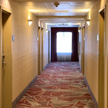Hampton Inn Williamsburg - Hotels Near Me - Williamsburg, Kentucky